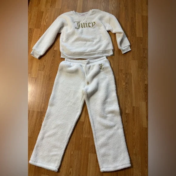 Juicy Couture Pajama Set Womens Sz XL Fuzzy Ivory Gold Logo